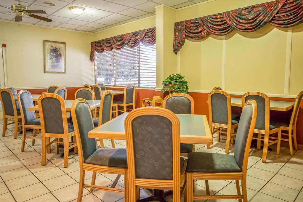 Econo Lodge Jacksonville Restaurant photo